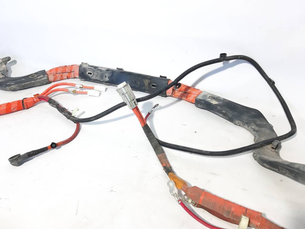 C-max Кабель силовой Ford C-Max 2016-2018 FM5Z14290C Ford C-Max 3