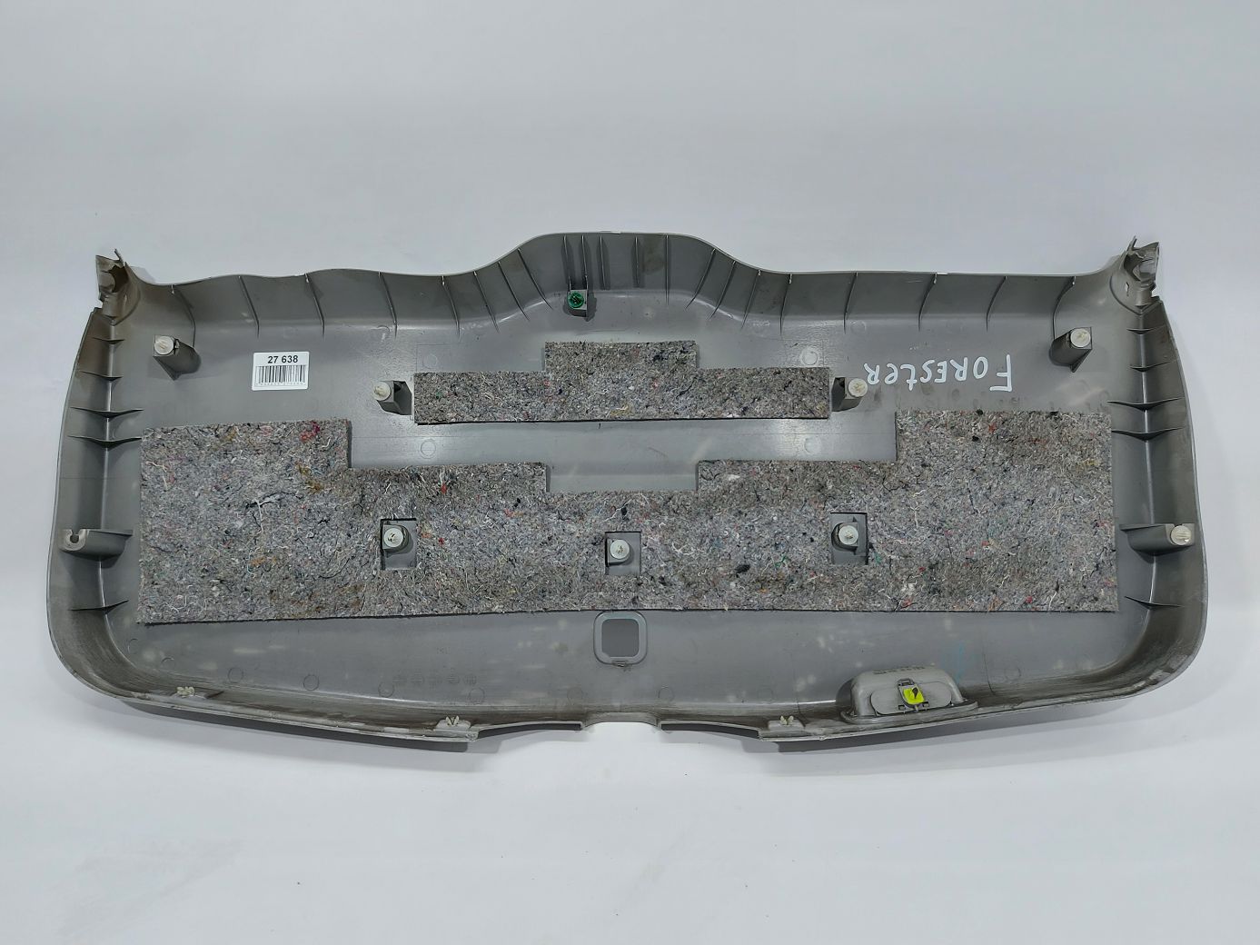Forester Обшивка кришки багажника Subaru Forester 2009-2013 94320SC001LL Subaru Forester 5