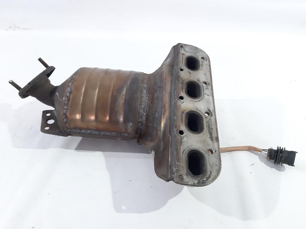 Volt Випускний колектор Chevrolet Volt 2013-2015 55582598 Chevrolet Volt 4 Volt Випускний колектор Chevrolet Volt 2013-2015 55582598 Chevrolet Volt 4