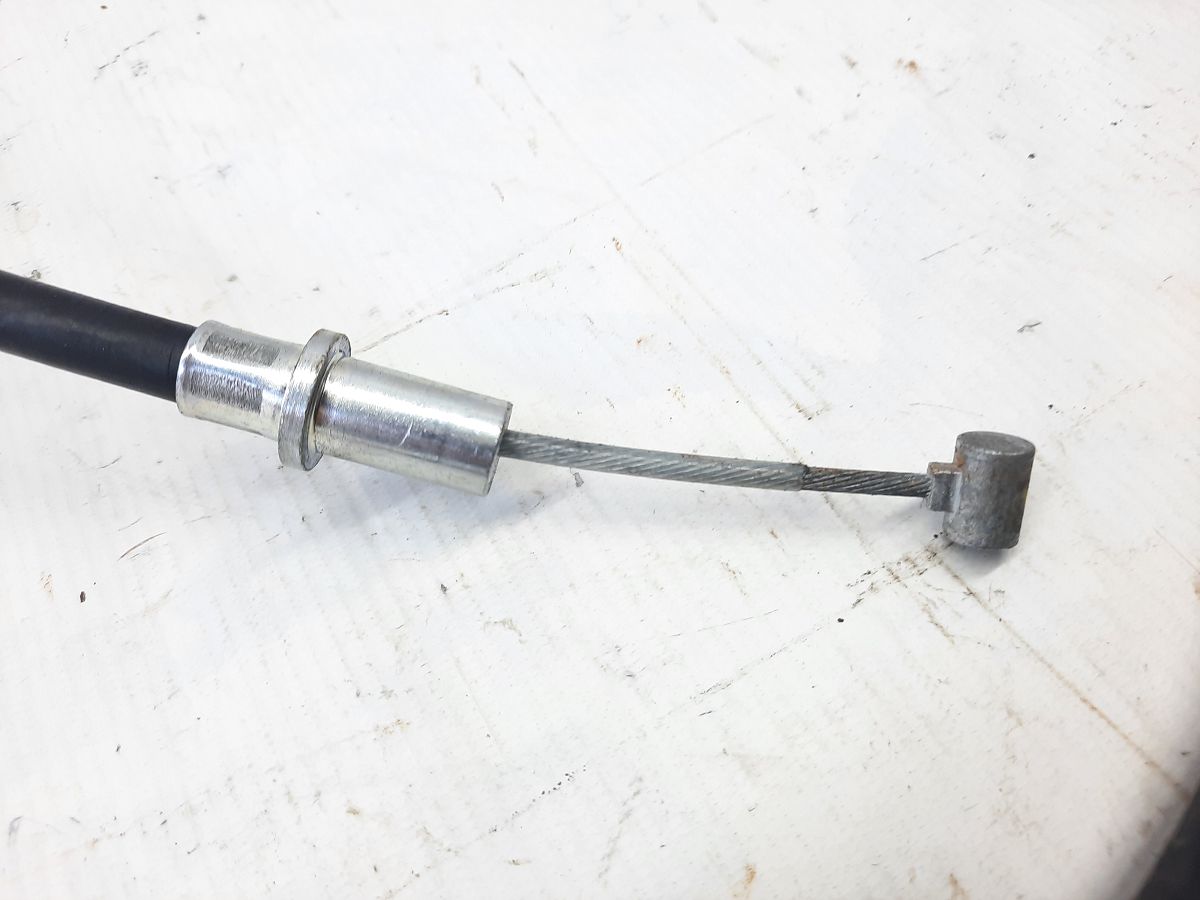 Trax Трос стояночного тормоза левый/правый Chevrolet Trax 2015-2017 42472906 Chevrolet Trax 4