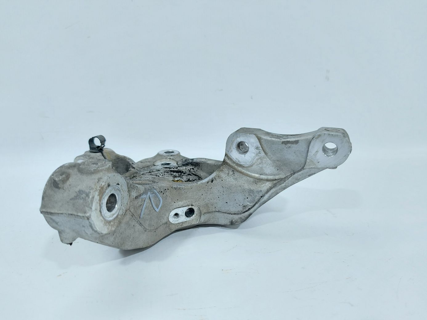 Volt Поворотний кулак правий Chevrolet Volt 2011-2015 23118286 Chevrolet Volt 3