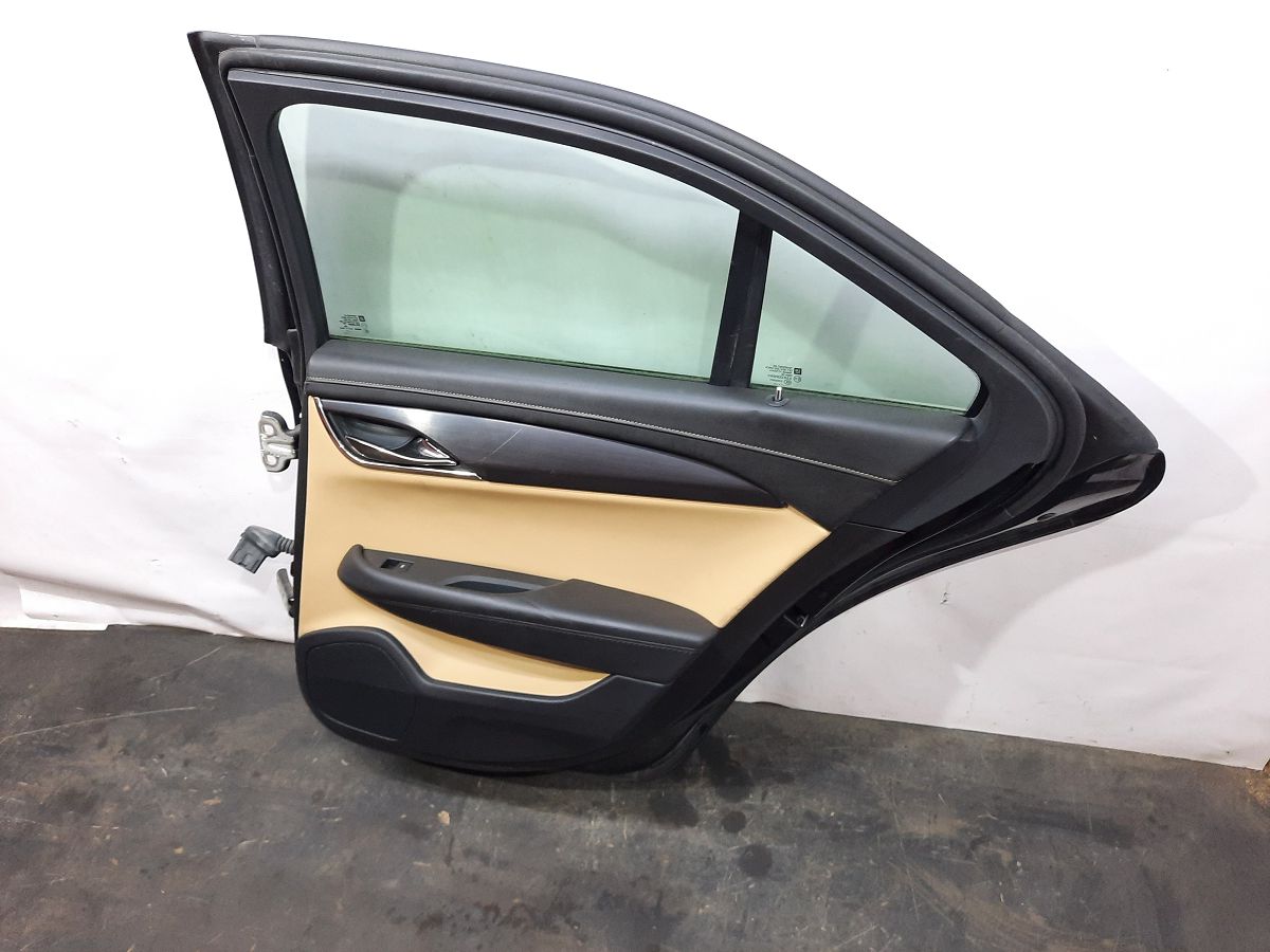Ats Двері задні права в зборі Cadillac ATS 2013-2018 84007418 Cadillac ATS 3