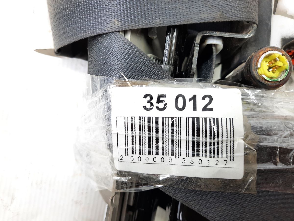 Sentra Ремінь безпеки передній правий Nissan Sentra 2013-2017 868843RM8A Nissan Sentra 11