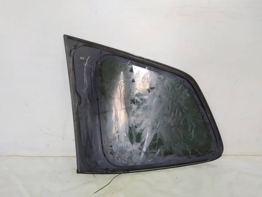 Forester Форточка задніх дверей правої Subaru Forester 2014-2016 61012SG101 Subaru Forester 6