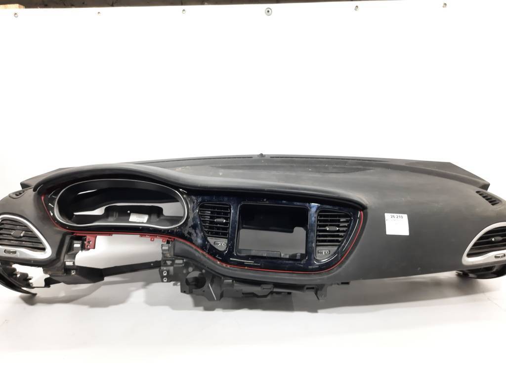 Dart Торпеда стрільнула Dodge Dart 2013-2019 1SV12DX9AH Dodge Dart 26