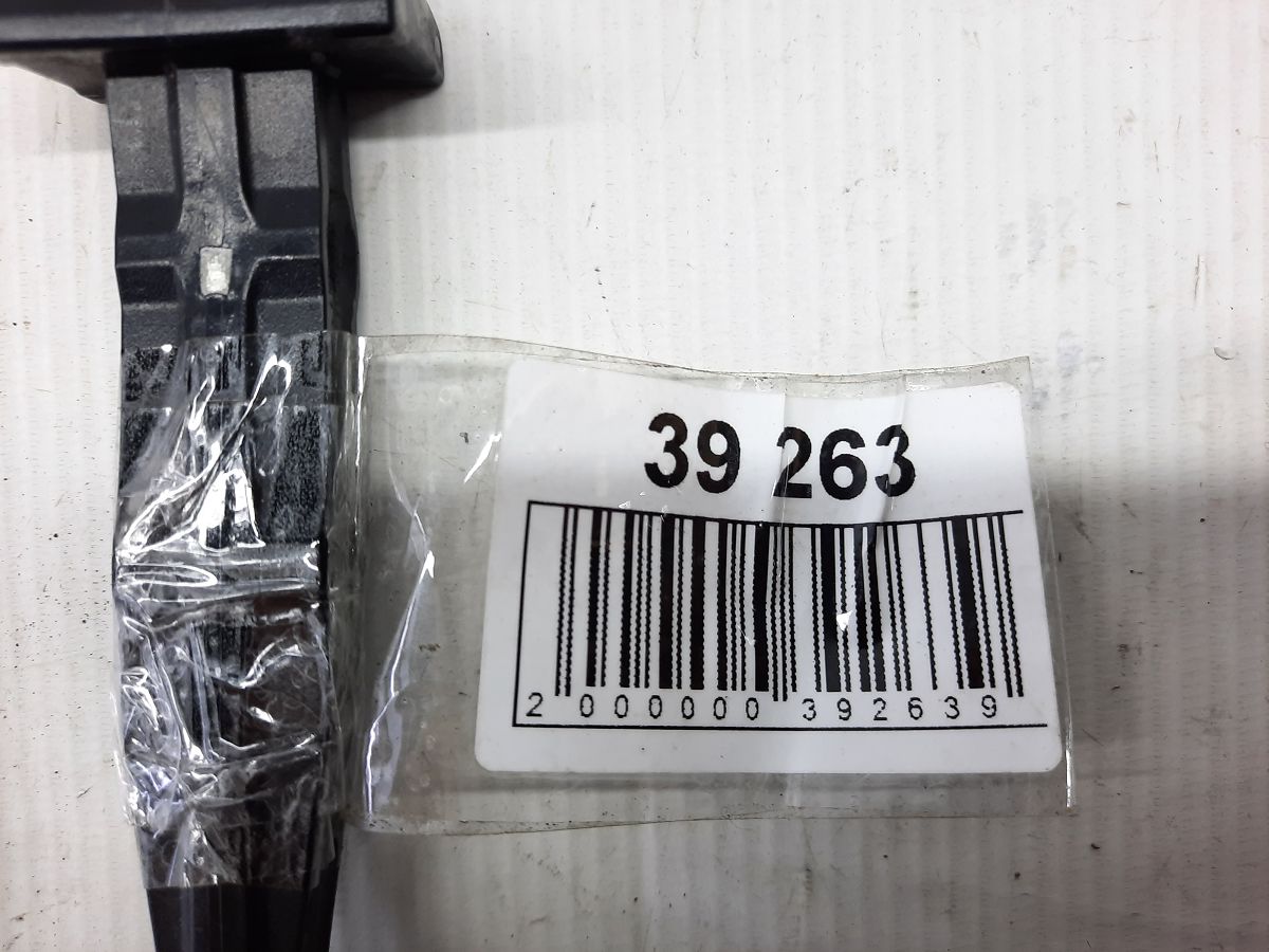 Equinox Обмежувач двері задньої лівої Chevrolet Equinox 2010-2017 20941733 Chevrolet Equinox 5