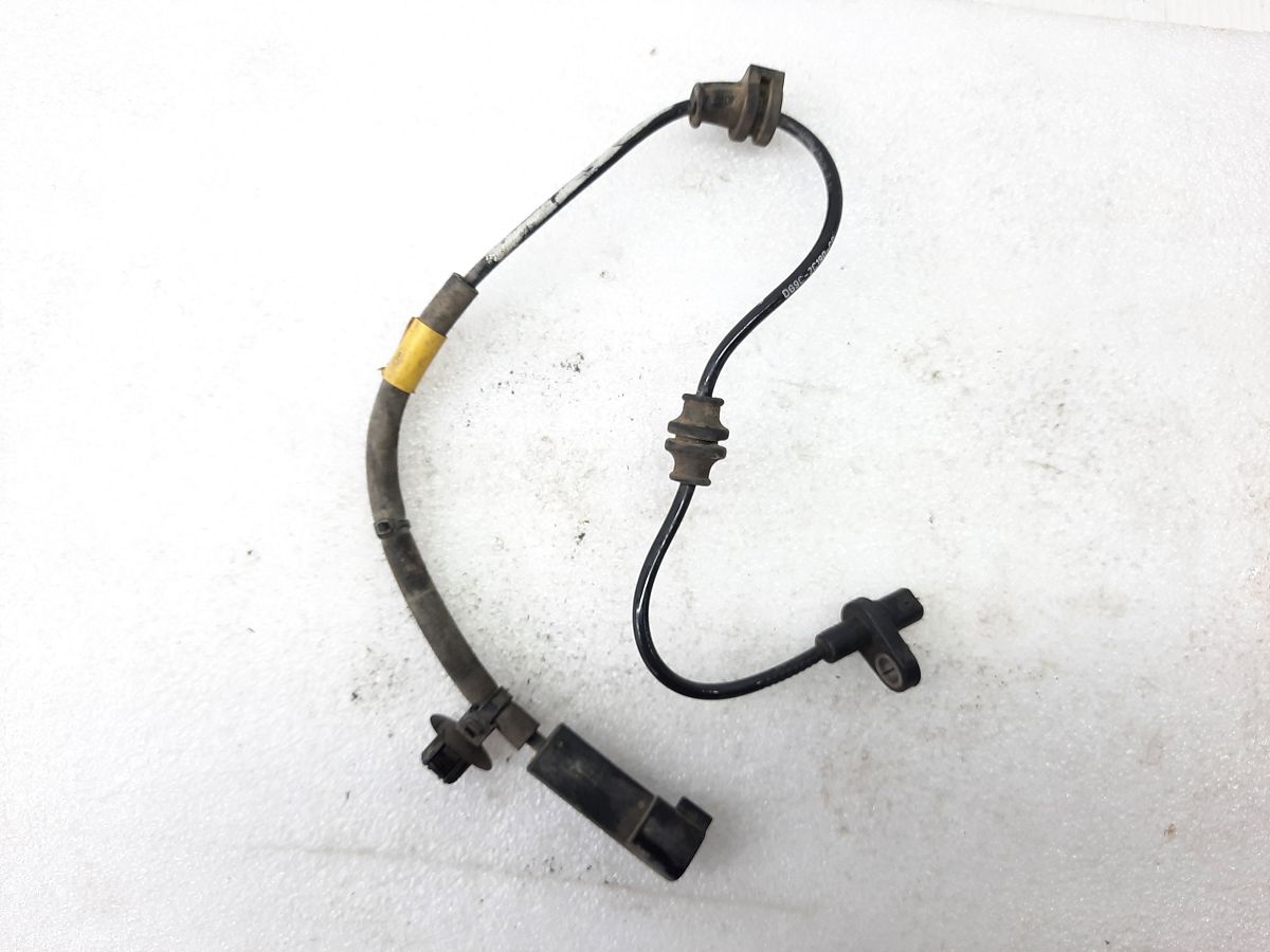 Focus Датчик ABS колеса заднього правого Ford Focus 2013 DG9C2C190CD Ford Focus 2