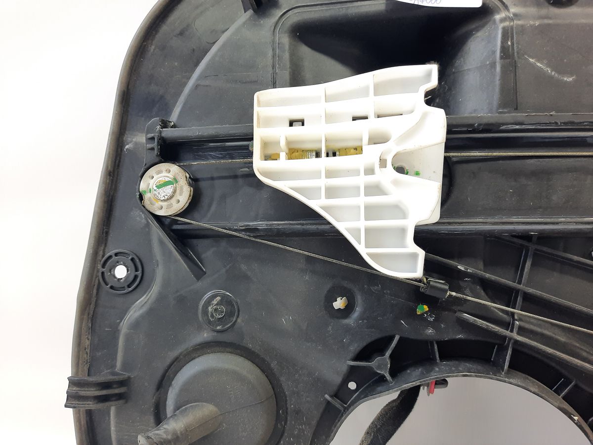 Forte Моторчик склопідйомника дверей задньої правої Kia Forte 2014-2018 83460A7000 Kia Forte 5