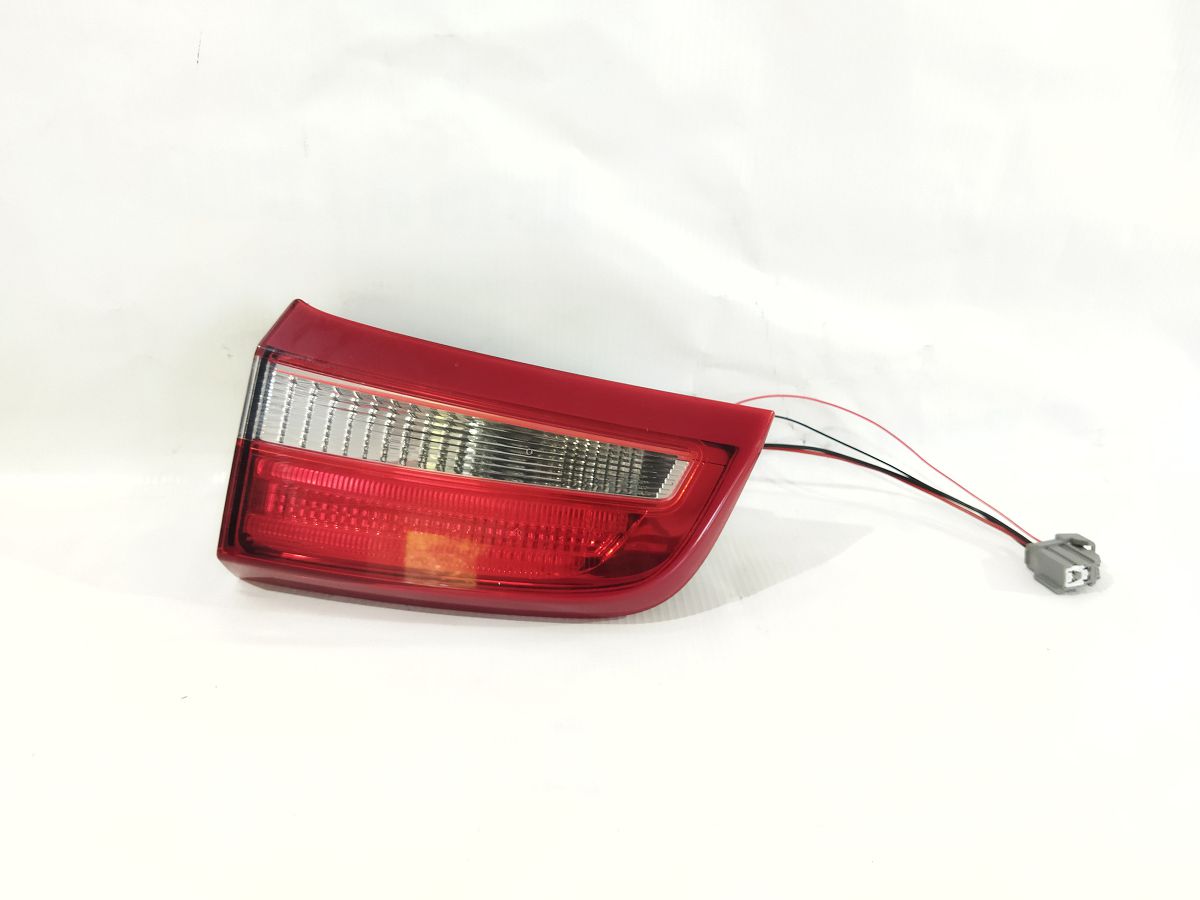 S60. Фонарь крышки багажника правый Volvo S60 2011-2018 30796272 Volvo S60