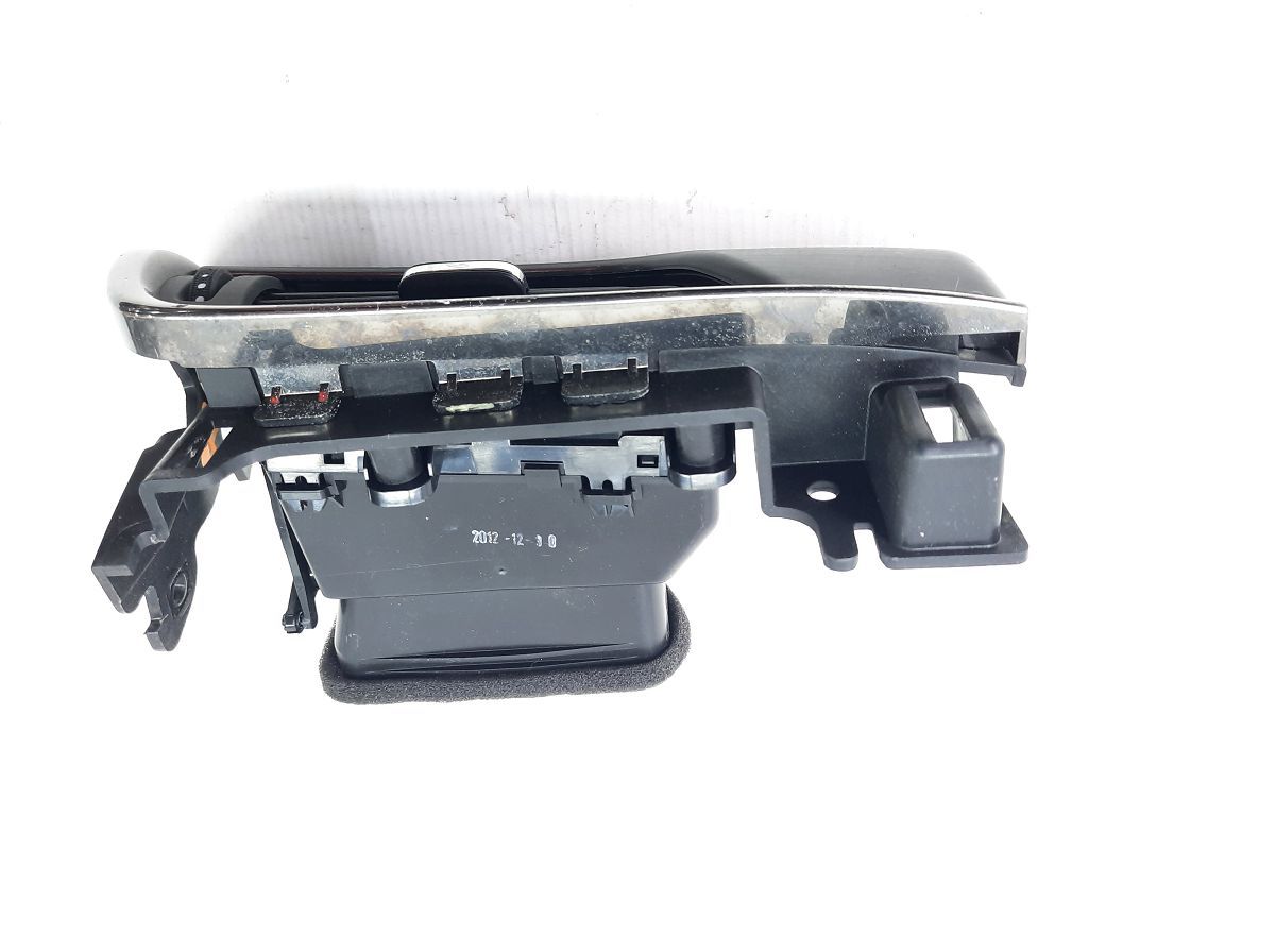 Ats Молдинг торпеды центральный левый Cadillac ATS 2013-2018 20886815 Cadillac ATS 2