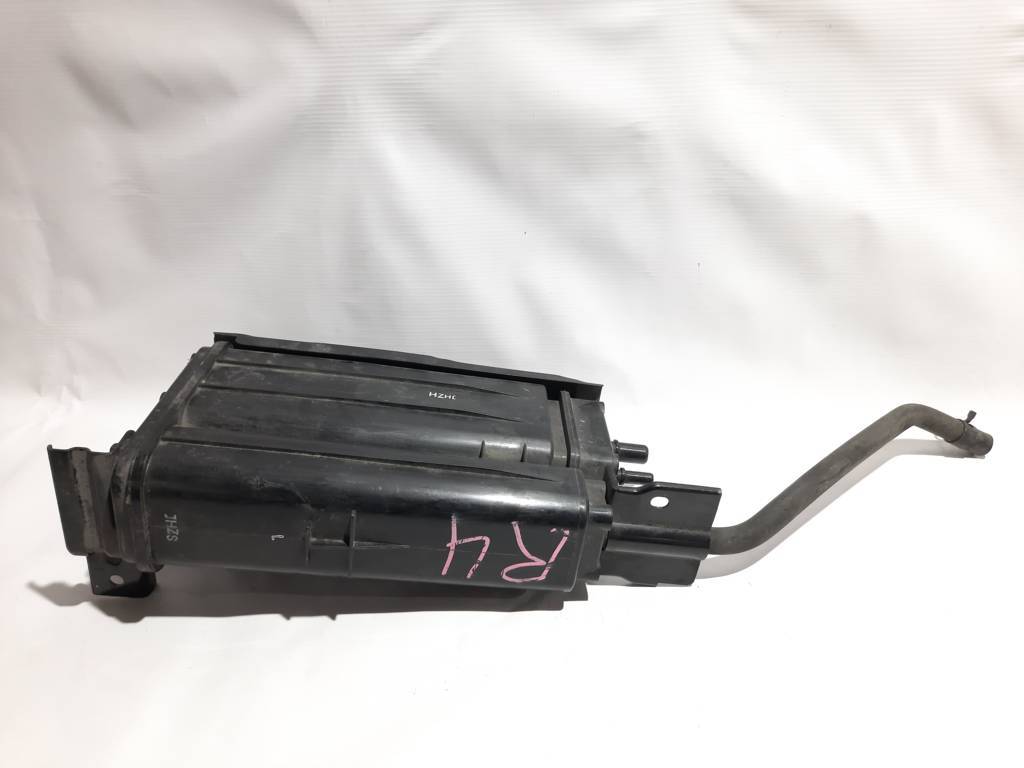 Cadenza Вугільний фільтр рециркуляції парів бензину Kia CADENZA 2014-2016 314013V500 Kia CADENZA 2 Cadenza Вугільний фільтр рециркуляції парів бензину Kia CADENZA 2014-2016 314013V500 Kia CADENZA 2