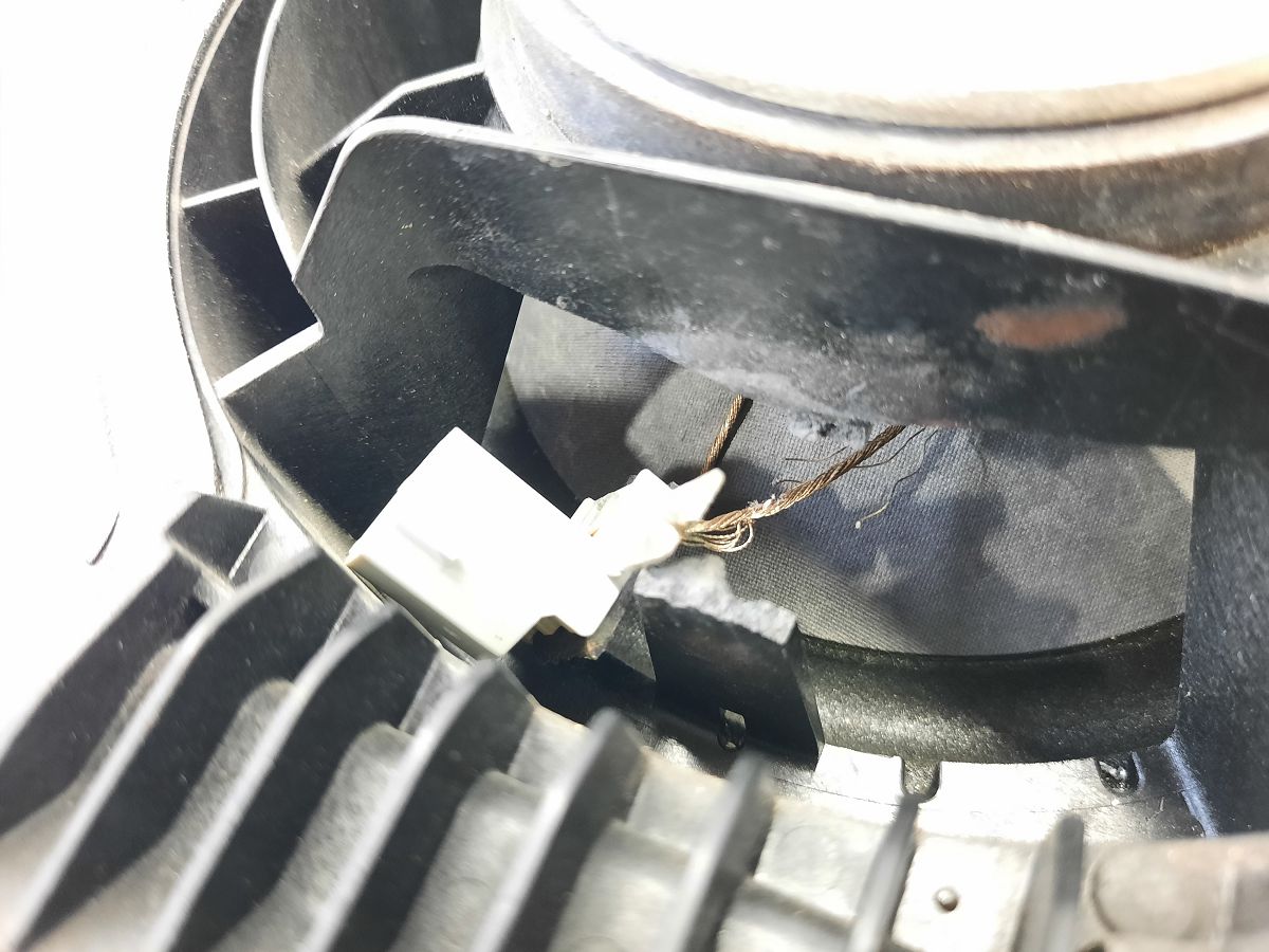 Ats Динамік дверей передньої лев/прав Cadillac ATS 2014-2019 22916924 Cadillac ATS 7