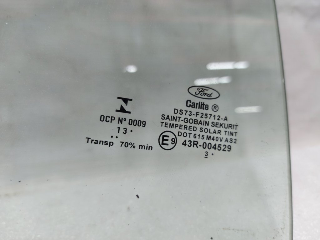 Fusion Скло дверей задньої правої Ford Fusion 2013-2020 DS7Z5425712A Ford Fusion 13