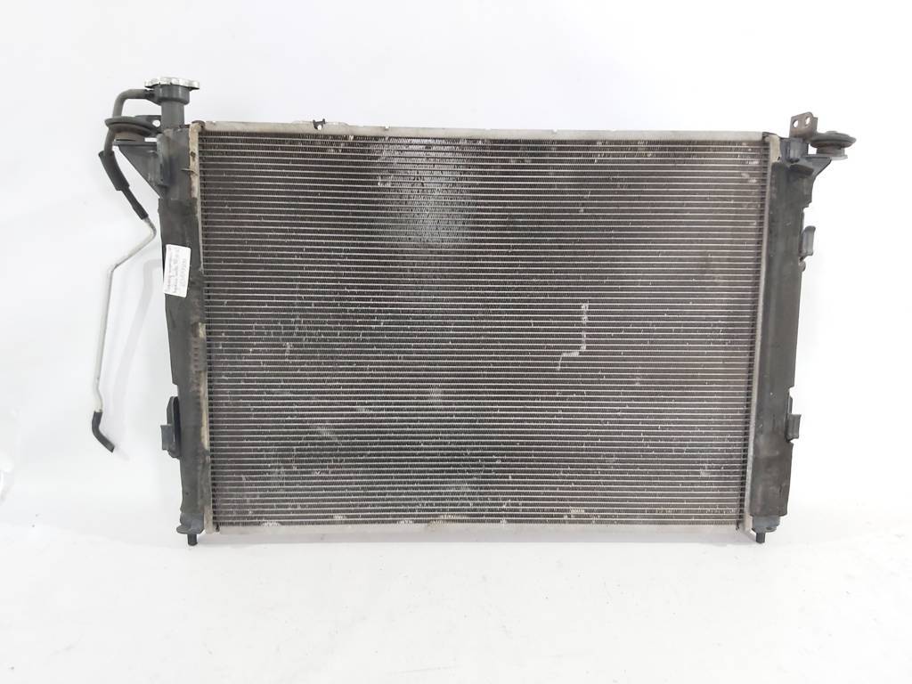 Santa fe. Радіатор охолодження Hyundai Santa Fe 2010-2012 253101U200 Hyundai Santa Fe