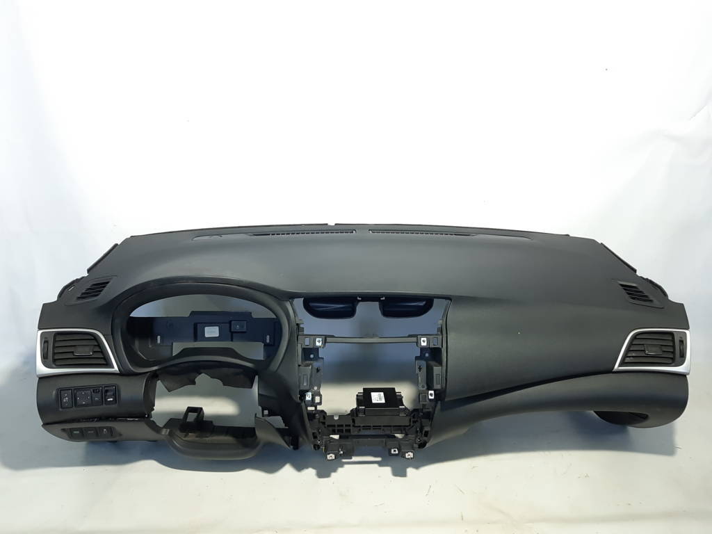 Sentra Торпеда Nissan Sentra 2013-2019 682003SG0A Nissan Sentra 13