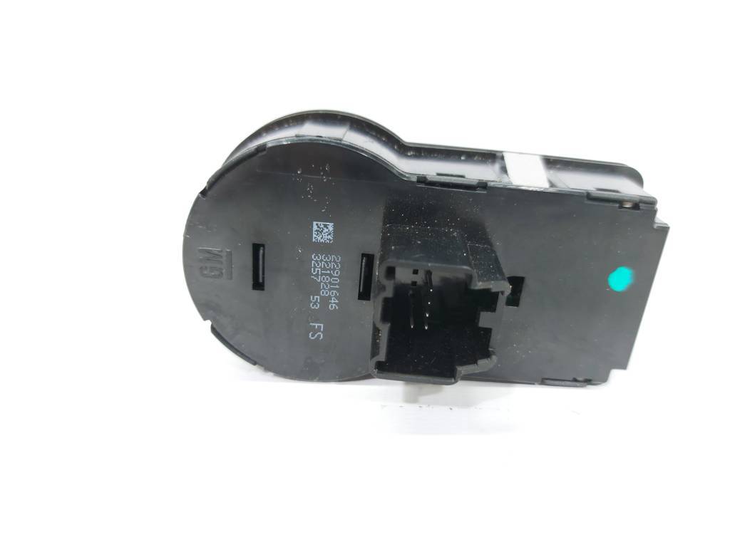 Regal Кнопки керування освітленням Buick Regal 2011-2017 22901652 Buick Regal 4