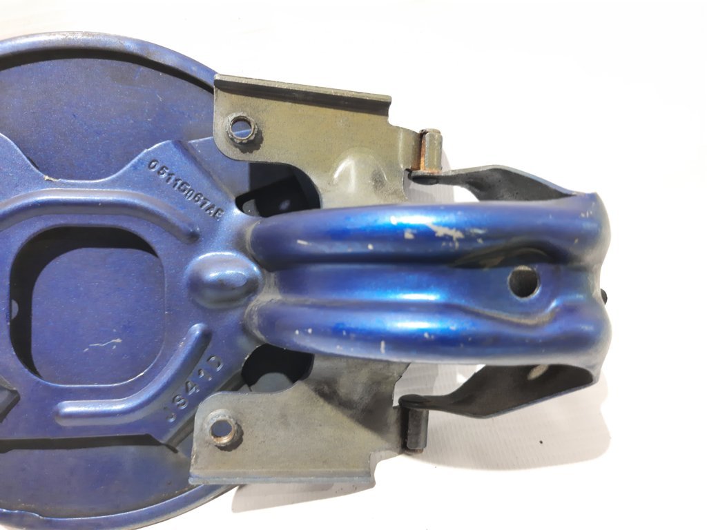 Avenger Лючок бензобака Dodge Avenger 2009-2014 5115067AE Dodge Avenger 4