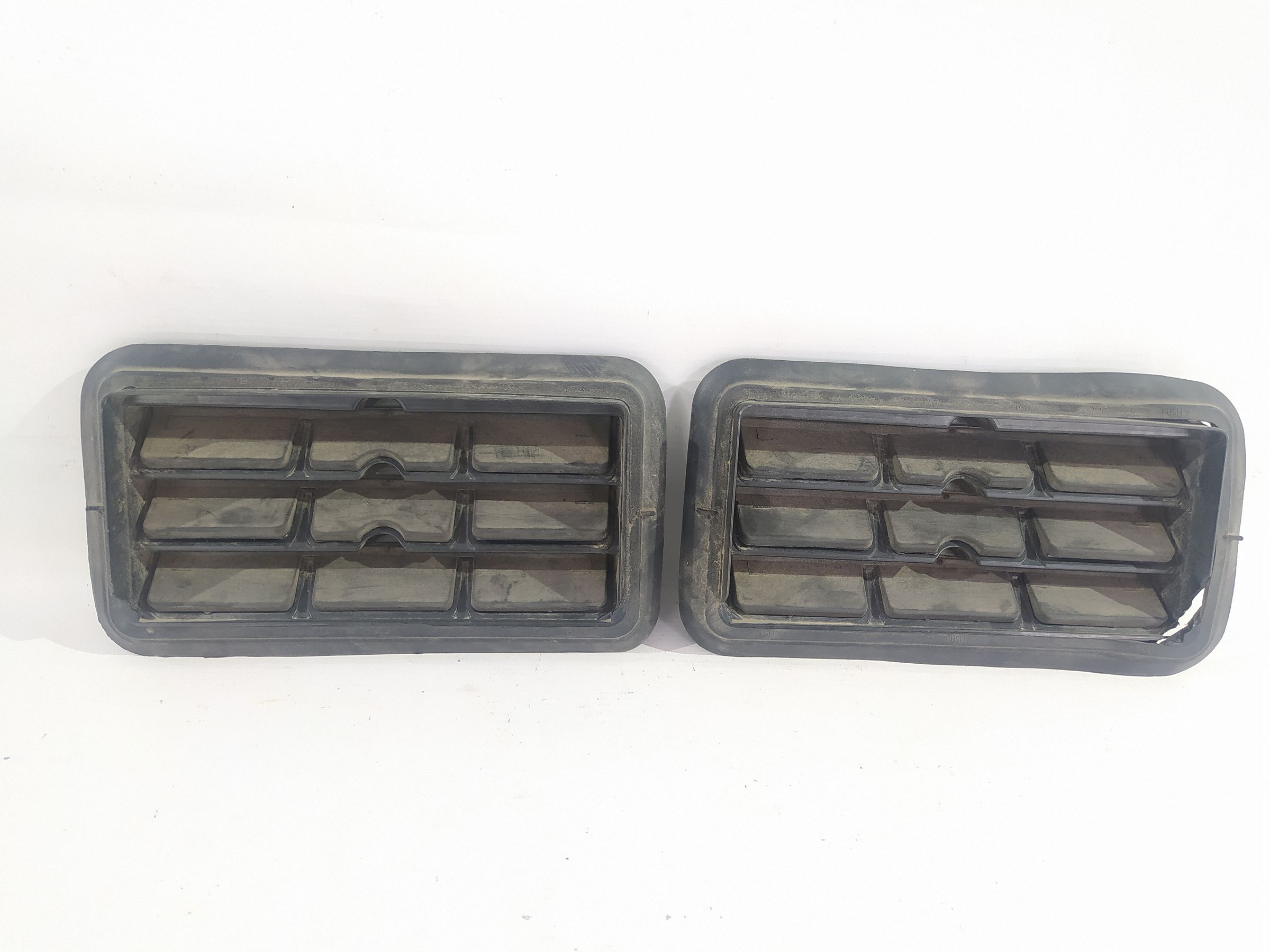 200. Повітропровід чверті задньої лівої/правої Chrysler 200 2015-2017 68170766AB Chrysler 200 200. Повітропровід чверті задньої лівої/правої Chrysler 200 2015-2017 68170766AB Chrysler 200