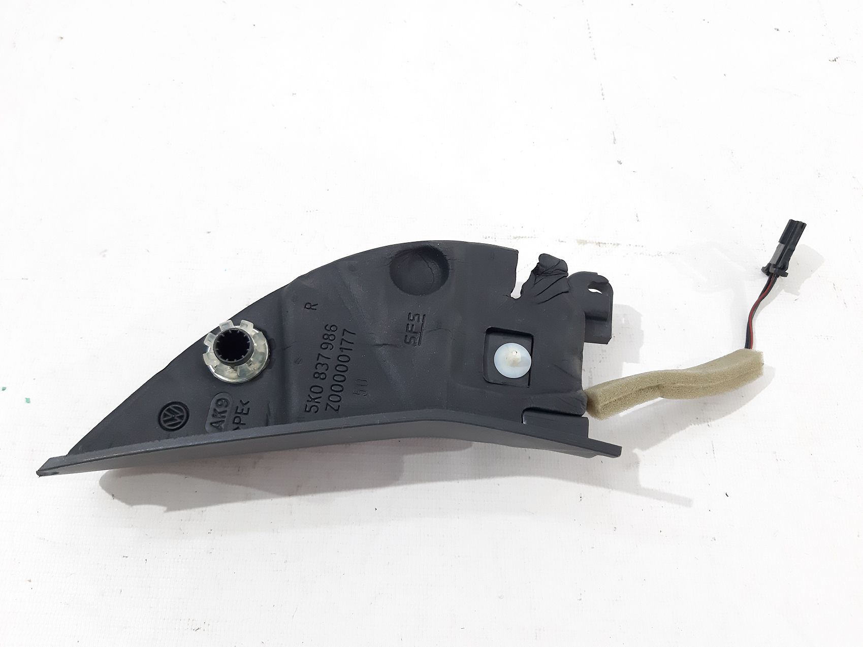 Golf Накладка дзеркала передня права з динаміком Volkswagen Golf 2010-2014 K0837974K82V Volkswagen Golf 2