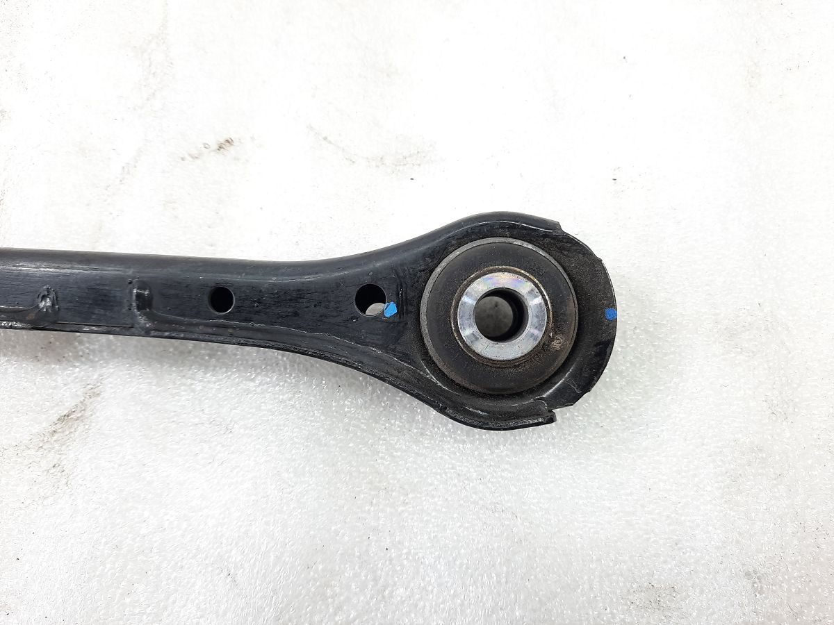 Ats Рычаг центральный левый/правый поперечный Cadillac ATS 2013-2016 23105024 Cadillac ATS 3