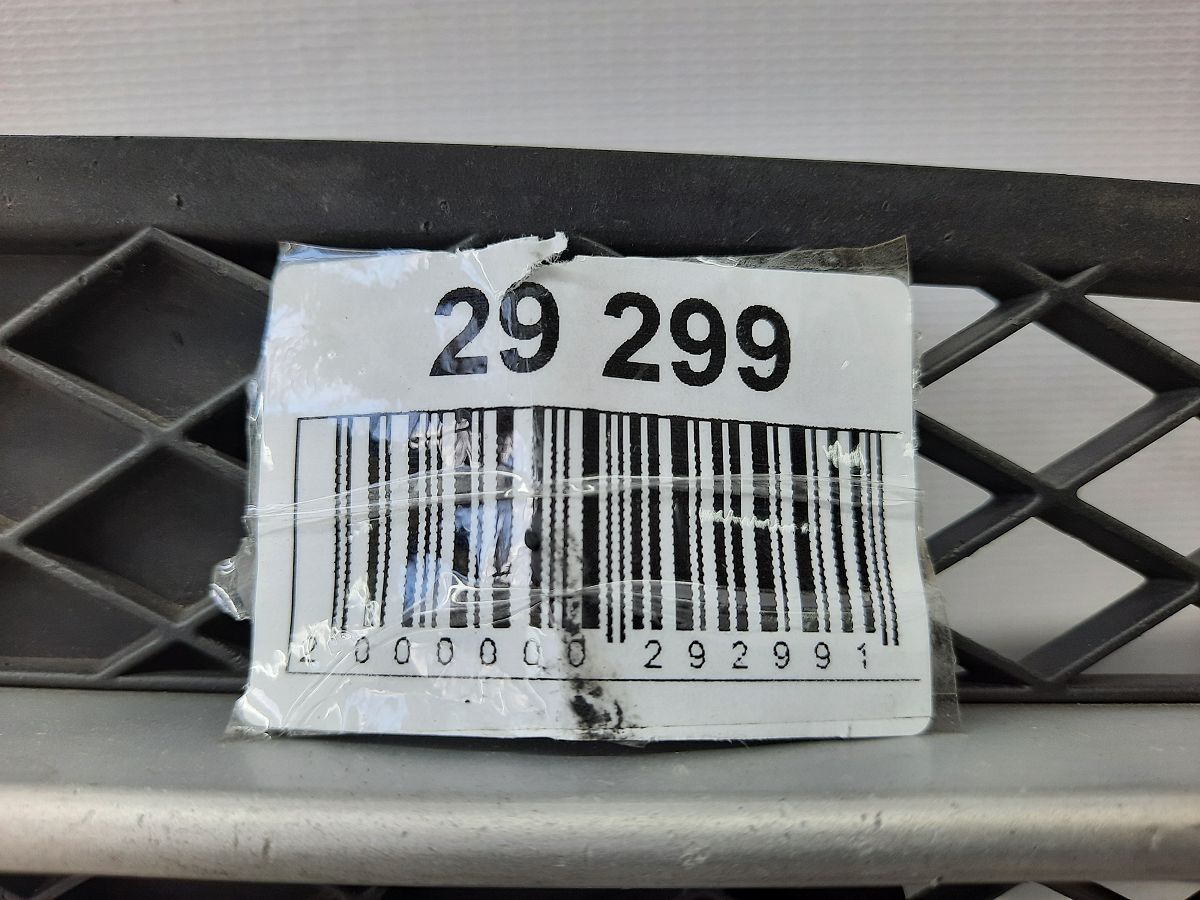 5 series Решетка бампера нижняя правая BMW 5 series 2011-2013 51117200698 BMW 5 series 7