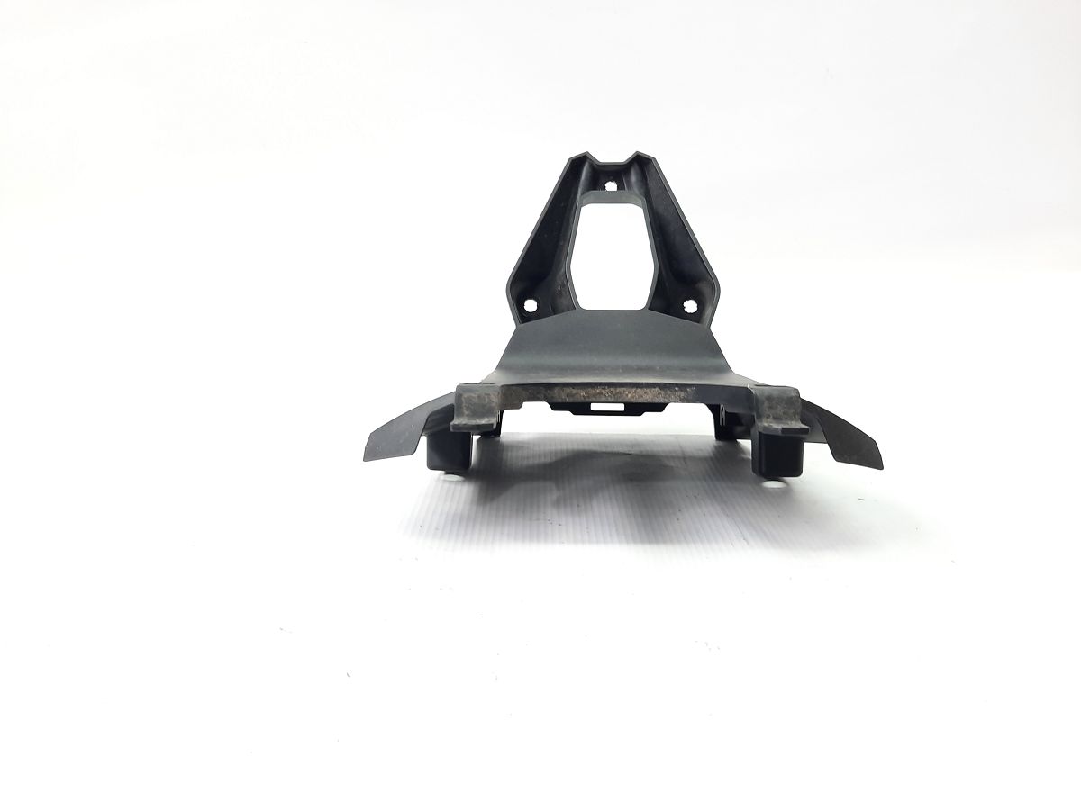 R 1200. Кронштейн номерного знака BMW R 1200 2014 46628532317 BMW R 1200