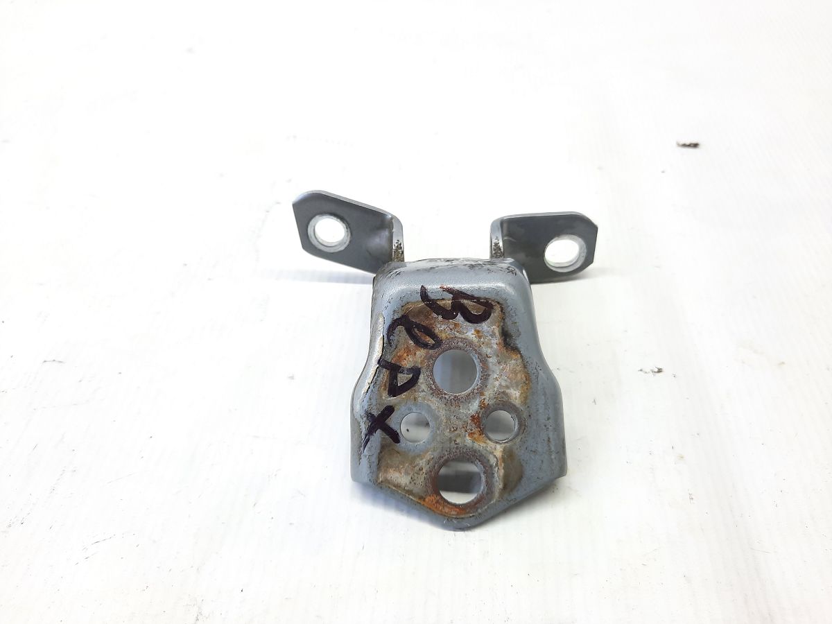 5 Петля двері передньої правої верхня Mazda 5 2006-2012 C23558210C Mazda 5 2 5 Петля двері передньої правої верхня Mazda 5 2006-2012 C23558210C Mazda 5 2