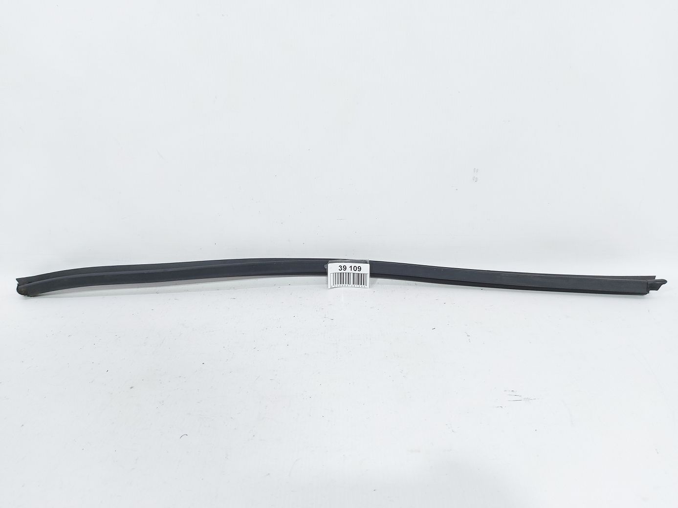 Forte Ущільнювальна гумка скла двері передньої правої внутрішня Kia Forte 2014-2018 82241A7000 Kia Forte 2