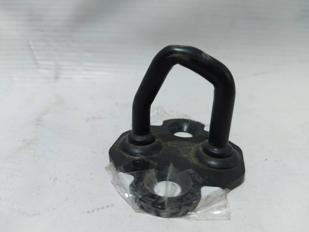 Sienna Скоба дверей задньої лівої/правої нижня передня Toyota SIENNA 2011-2020 69440-08040 Toyota SIENNA 6 Sienna Скоба дверей задньої лівої/правої нижня передня Toyota SIENNA 2011-2020 69440-08040 Toyota SIENNA 6