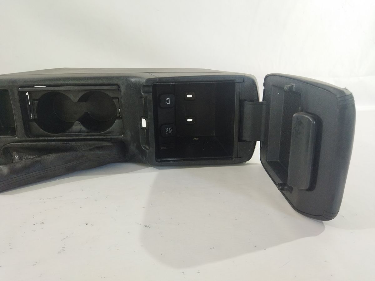 6 Консоль центральная подлокотник Mazda 6 2014-2015 GHP964420D02 Mazda 6 9