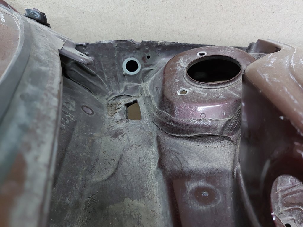 Passat s Четверть передняя левая Volkswagen Passat S 2012-2015 561803091A Volkswagen Passat S 23