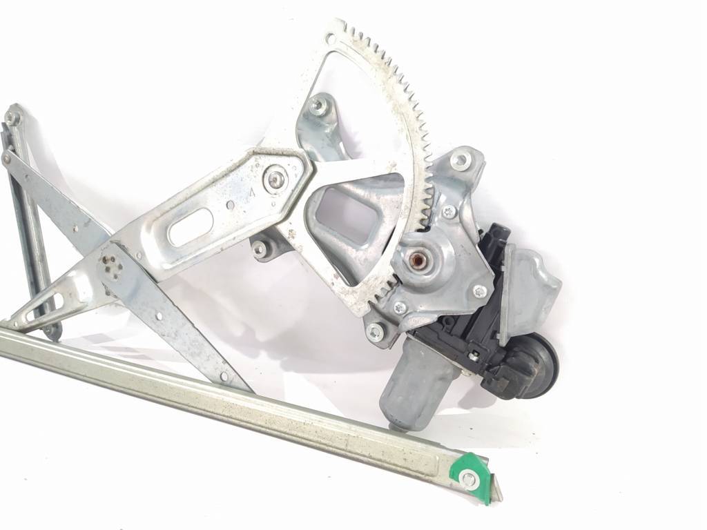 Prius v Стеклоподъемник двери задней\передней левой Toyota Prius V 2012-2017 6980221010 Toyota Prius V 10