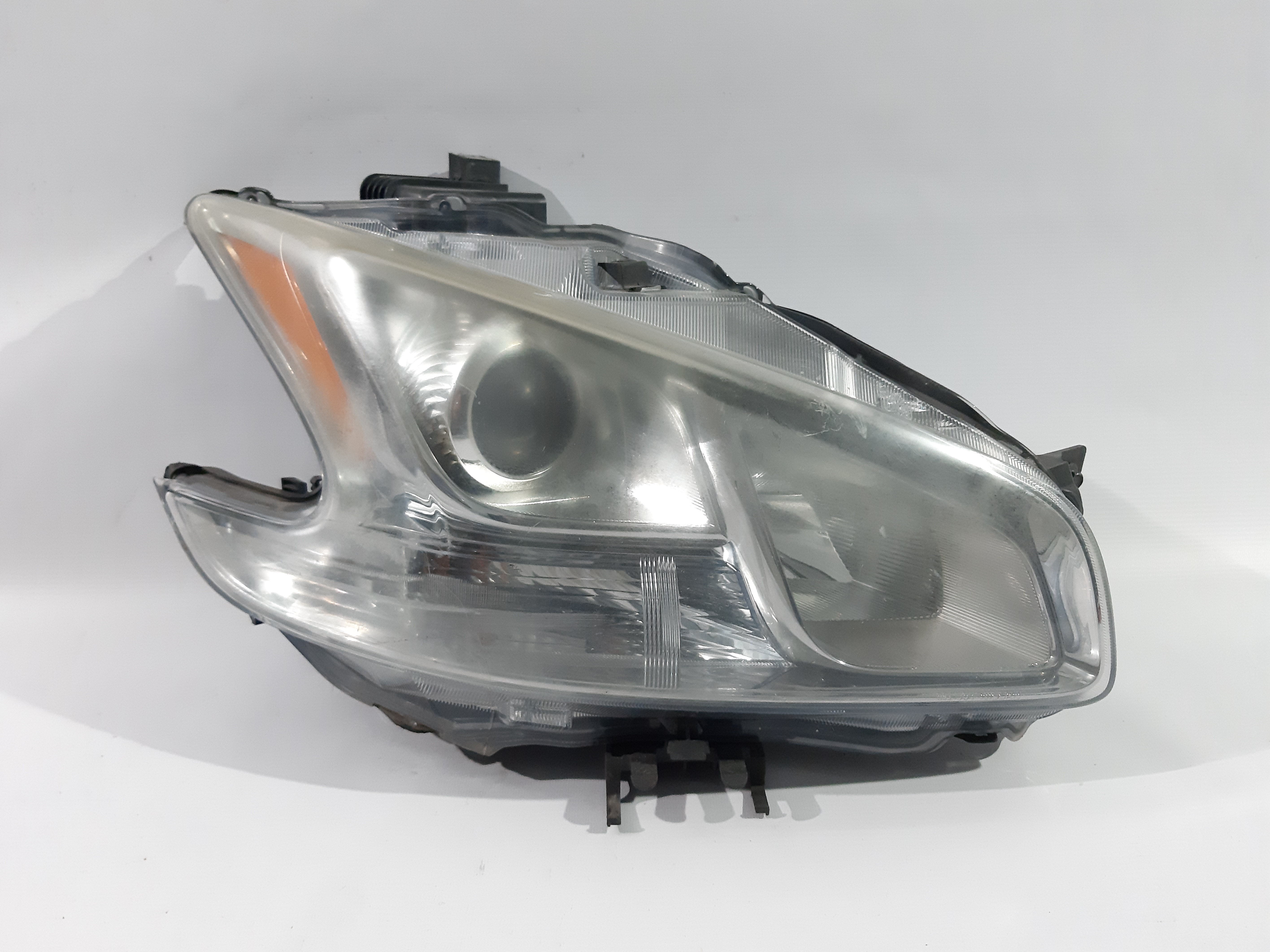 Maxima Фара ліва Nissan Maxima 2009-2014 260609N00A Nissan Maxima 13