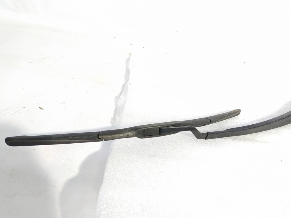 Dart Рычаг стеклоочистителя правый Dodge Dart 2013-2019 68156264AA Dodge Dart 25