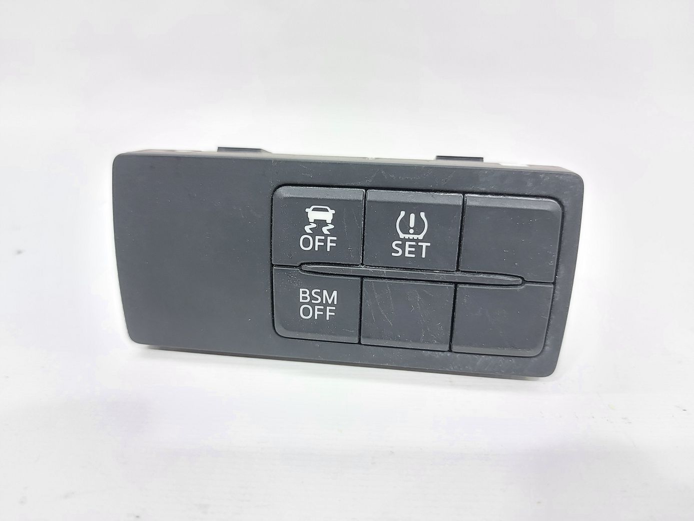 6. Блок кнопок у торпеді лівий Mazda 6 2014-2017 GJS166170A Mazda 6 6. Блок кнопок у торпеді лівий Mazda 6 2014-2017 GJS166170A Mazda 6