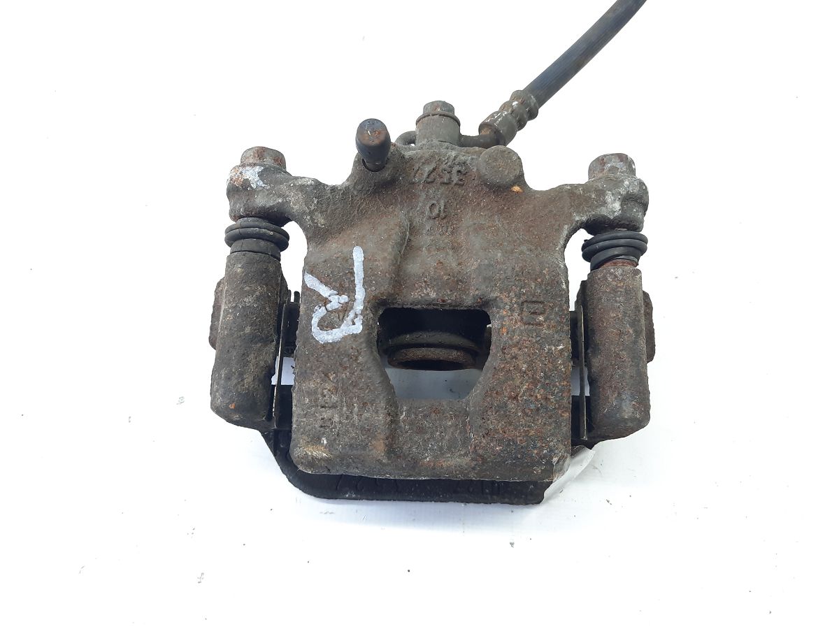 Altima. Суппорт тормозной задний правый Nissan Altima 2013-2020 440016CA0D Nissan Altima