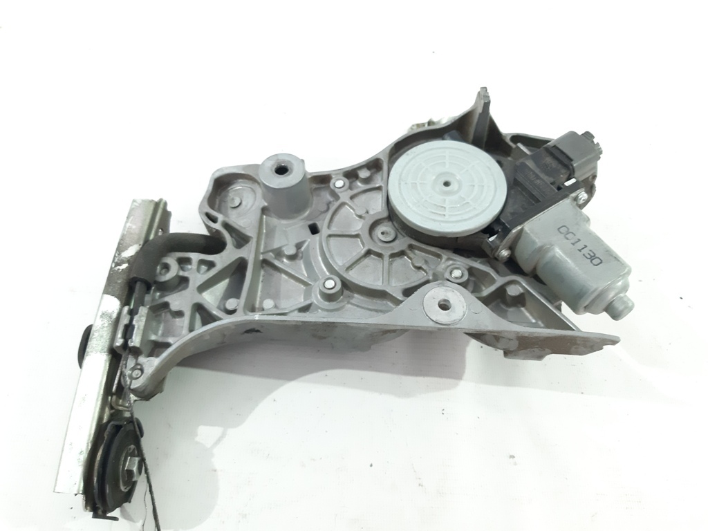 Gtr-1400. Моторчик регулятора лобового скла Kawasaki GTR-1400 2010 550360009 Kawasaki GTR-1400