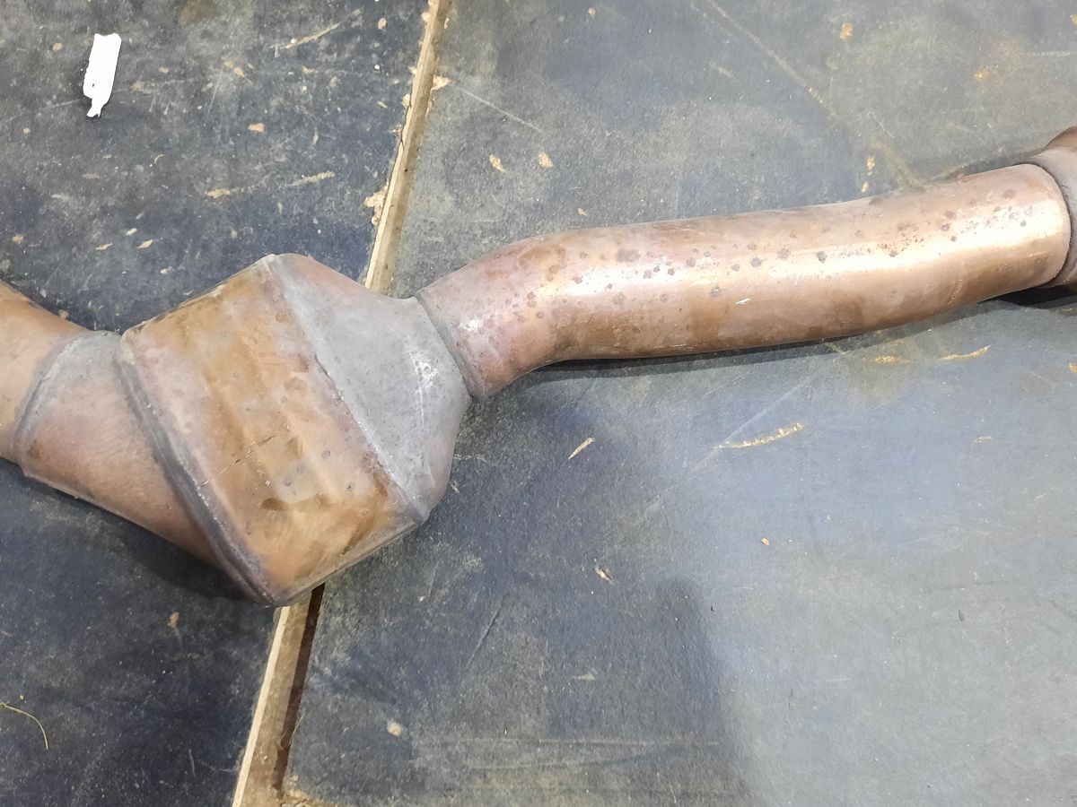 328i xdrive Вихлопна труба задня частина BMW 328i xDrive 2013-2016 18307627142 BMW 328i xDrive 3