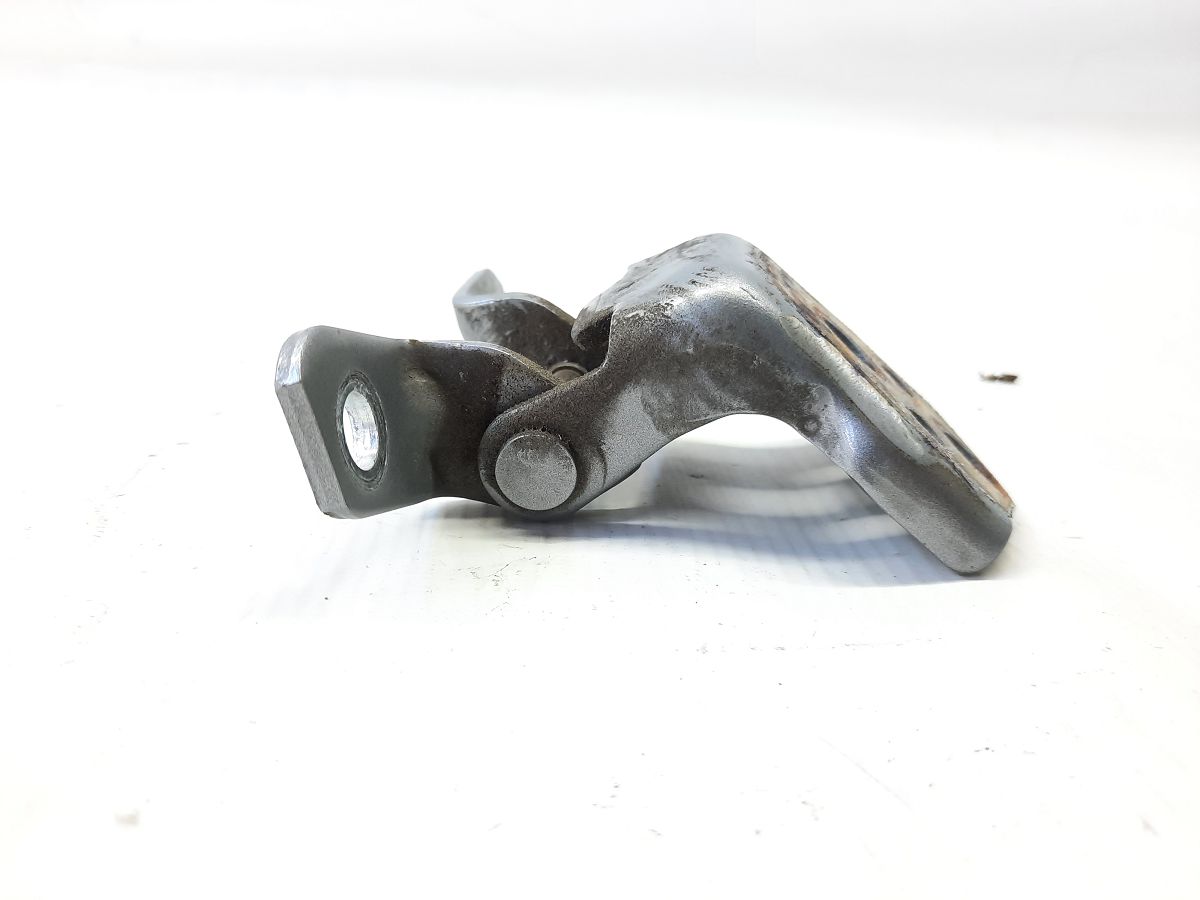 5 Петля двері передньої правої верхня Mazda 5 2006-2012 C23558210C Mazda 5 5 5 Петля двері передньої правої верхня Mazda 5 2006-2012 C23558210C Mazda 5 5