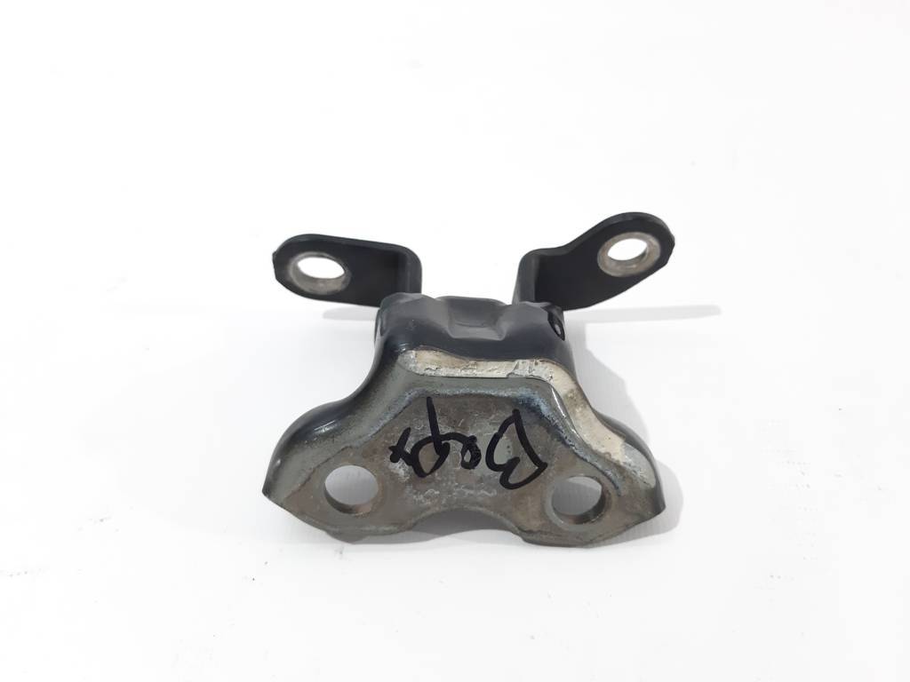 Camry Петля двері задньої лівої верхня Toyota Camry 2004-2021 6876020122 Toyota Camry 6