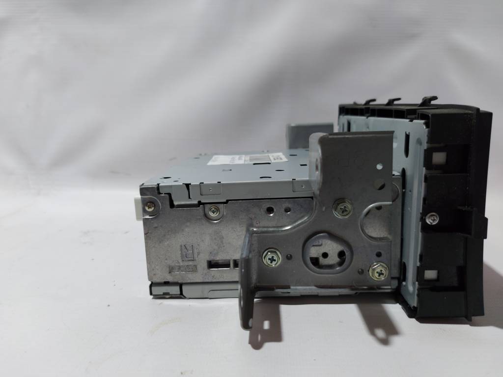 Prius c Магнитола Toyota Prius C 2012-2015 8612052D10 Toyota Prius C 6