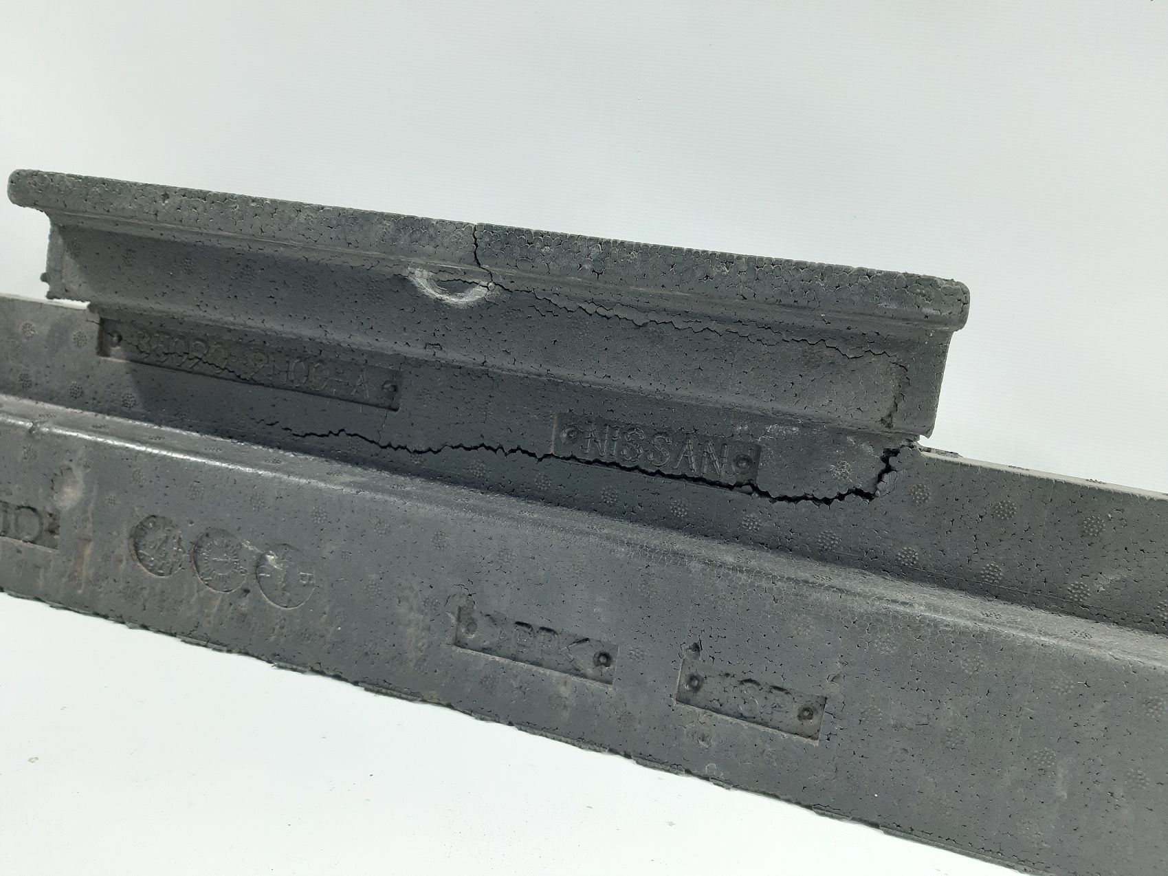 Maxima Абсорбер бампера переднього Nissan Maxima 2009-2014 620909N00A Nissan Maxima 8 Maxima Абсорбер бампера переднього Nissan Maxima 2009-2014 620909N00A Nissan Maxima 8