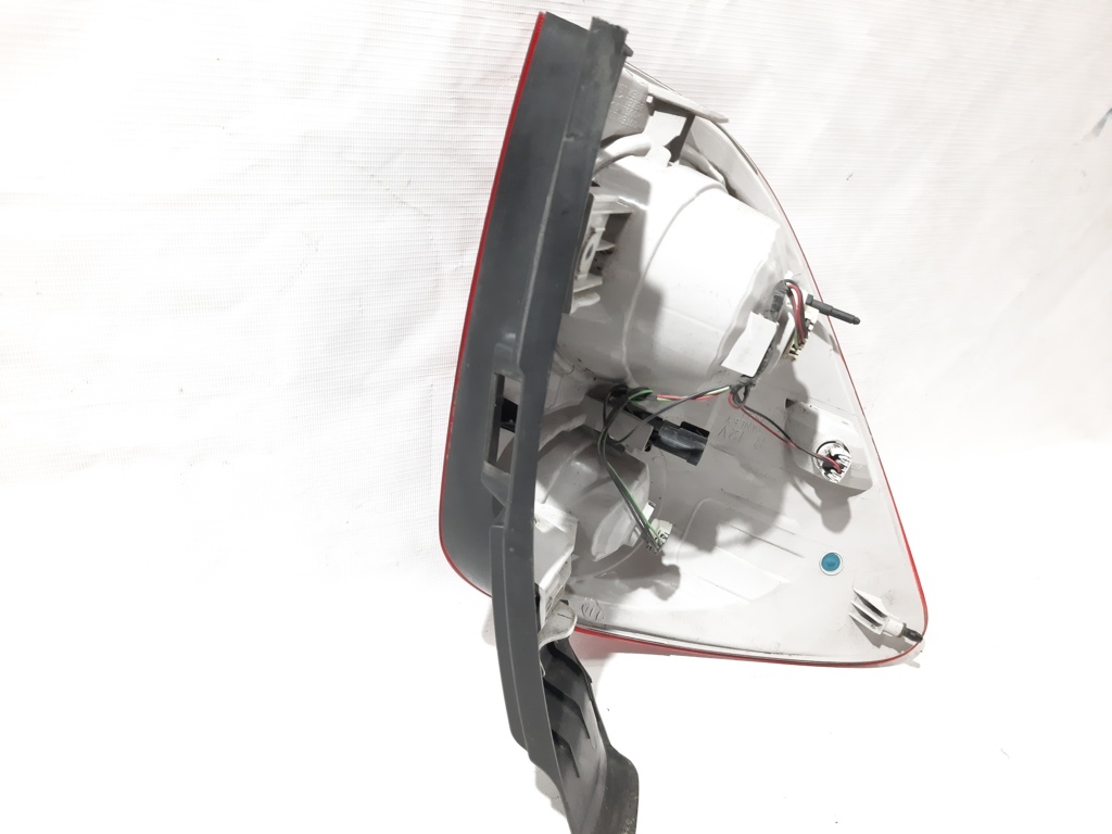 Equinox Ліхтар задній правий Chevrolet Equinox 2010-2015 23267749 Chevrolet Equinox 13