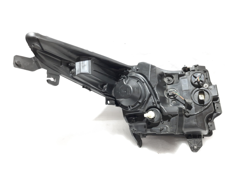 Ats Фара передняя правая Cadillac ATS 2013-2019 23236366 Cadillac ATS 17