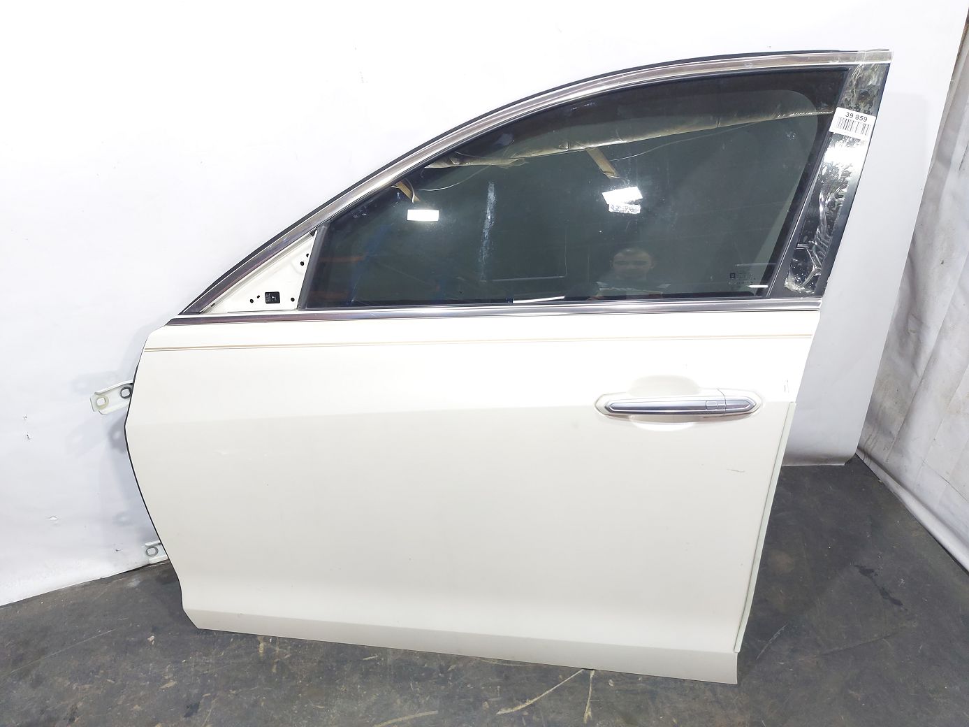 Ats Дверь передняя левая без карты Cadillac ATS 2013-2016 84200616 Cadillac ATS 1
