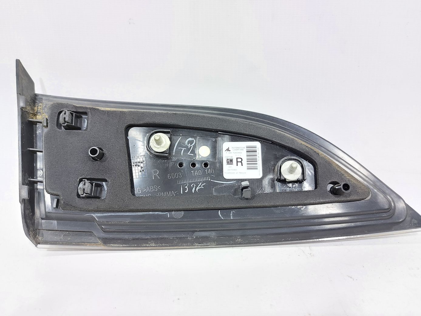 Volt Ліхтар кришки багажника правий Chevrolet Volt 2011-2015 23170360 Chevrolet Volt 6 Volt Ліхтар кришки багажника правий Chevrolet Volt 2011-2015 23170360 Chevrolet Volt 6