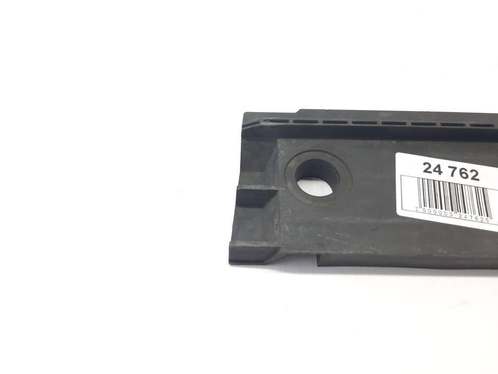 328i xdrive Протиударний захист швелера лівий BMW 328i xDrive 2007-2012 51777146729 BMW 328i xDrive 3