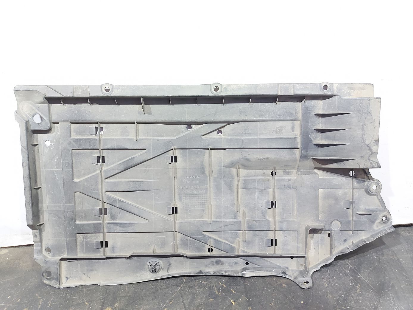 Cr-z Защита днища передняя левая Honda CR-Z 2011-2016 74642SZTG00 Honda CR-Z 3
