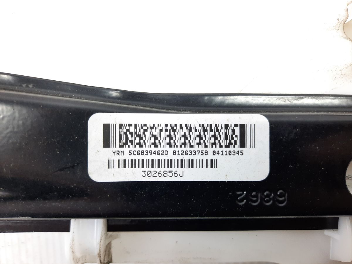 Jetta Склопідйомник дверей задньої правої Volkswagen Jetta 2011-2018 5C6839462D Volkswagen Jetta 3