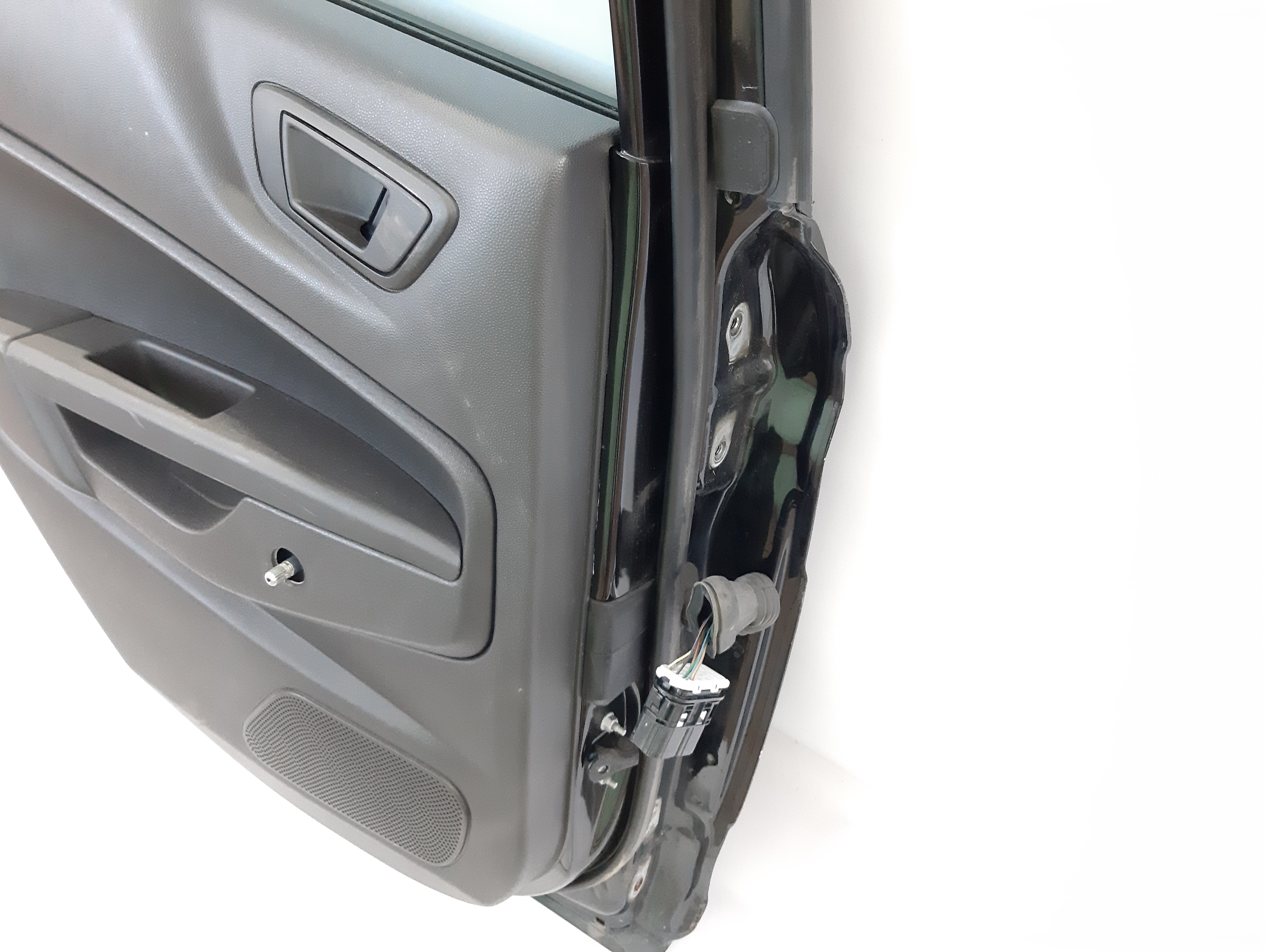 Fiesta sedan Двері задні ліві Ford Fiesta sedan 2011-2019 G2BZ5424631A Ford Fiesta sedan 9